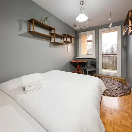 Aleja Wisniowa Classic Apartment *
